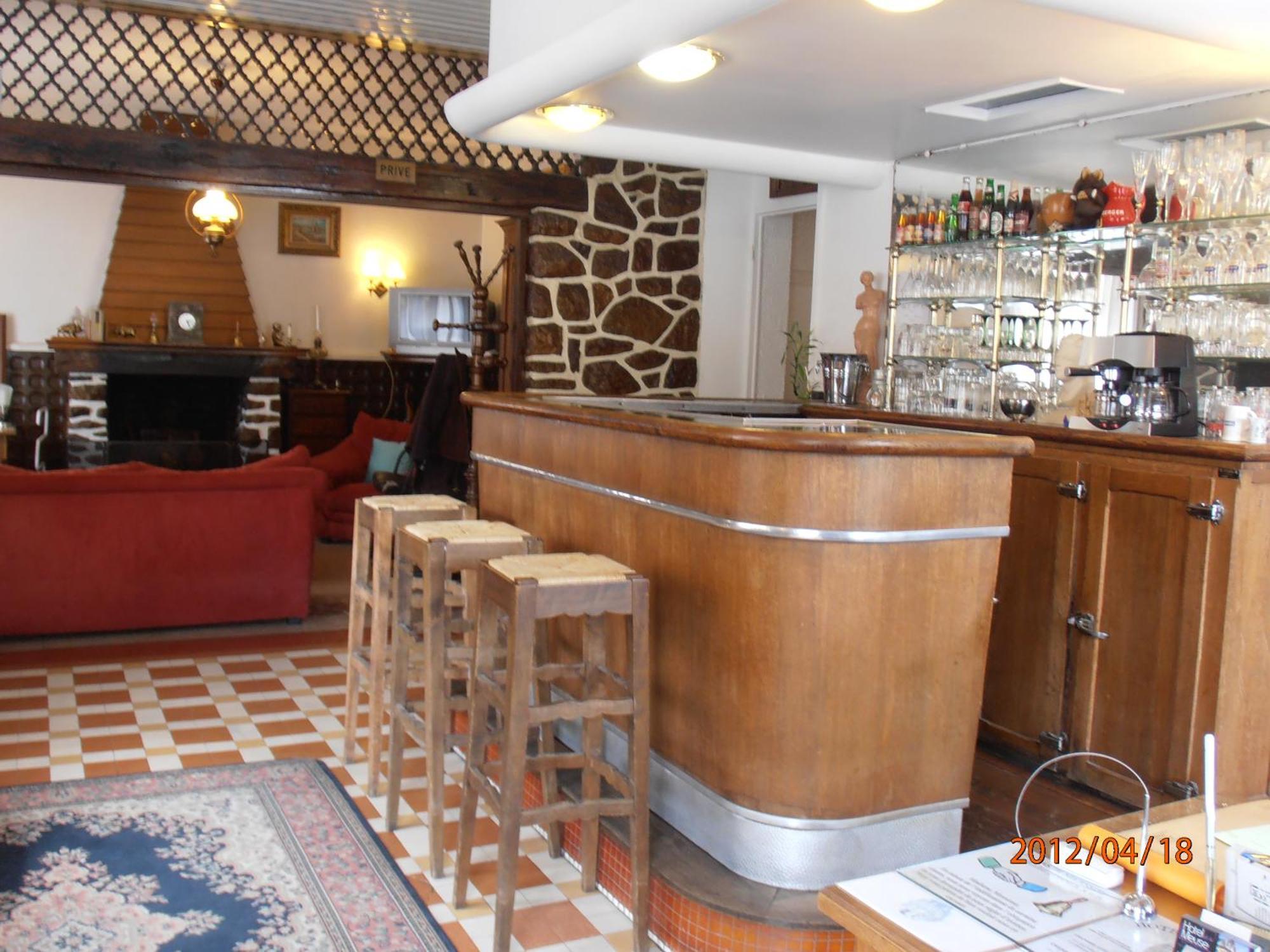 Hotel De La Meuse Charleville-Mézières Zewnętrze zdjęcie